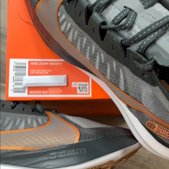 NIKE ZOOM GRAVITY smoke grey men’s - Picture 13 of 16